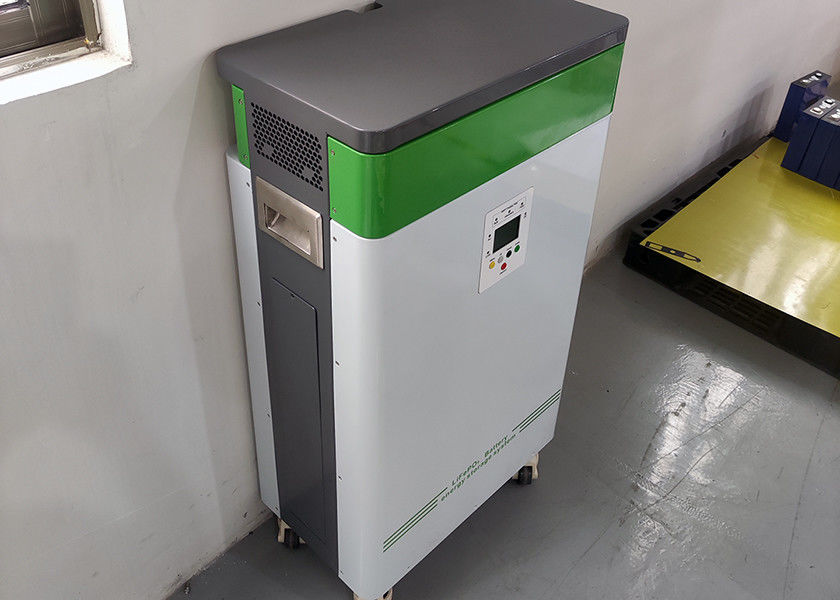 배터리와 인버터와 48V 600Ah 800Ah 5000w 올인원 태양 에너지 시스템