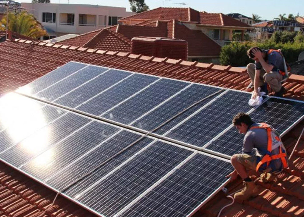 400W 평면 지붕 장착 시스템 PV 패널용 태양광 PV 장착 가정용 태양광 발전 시스템