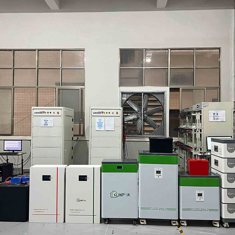 주택을 위한 산 완료 오프 그리드 태양계 5KW 6KW 8KW 10KW 하이브리드 인버터를 이끄세요